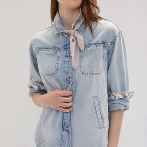 Pilcro drapey Denim shirt jacket. Lined in paisley print.